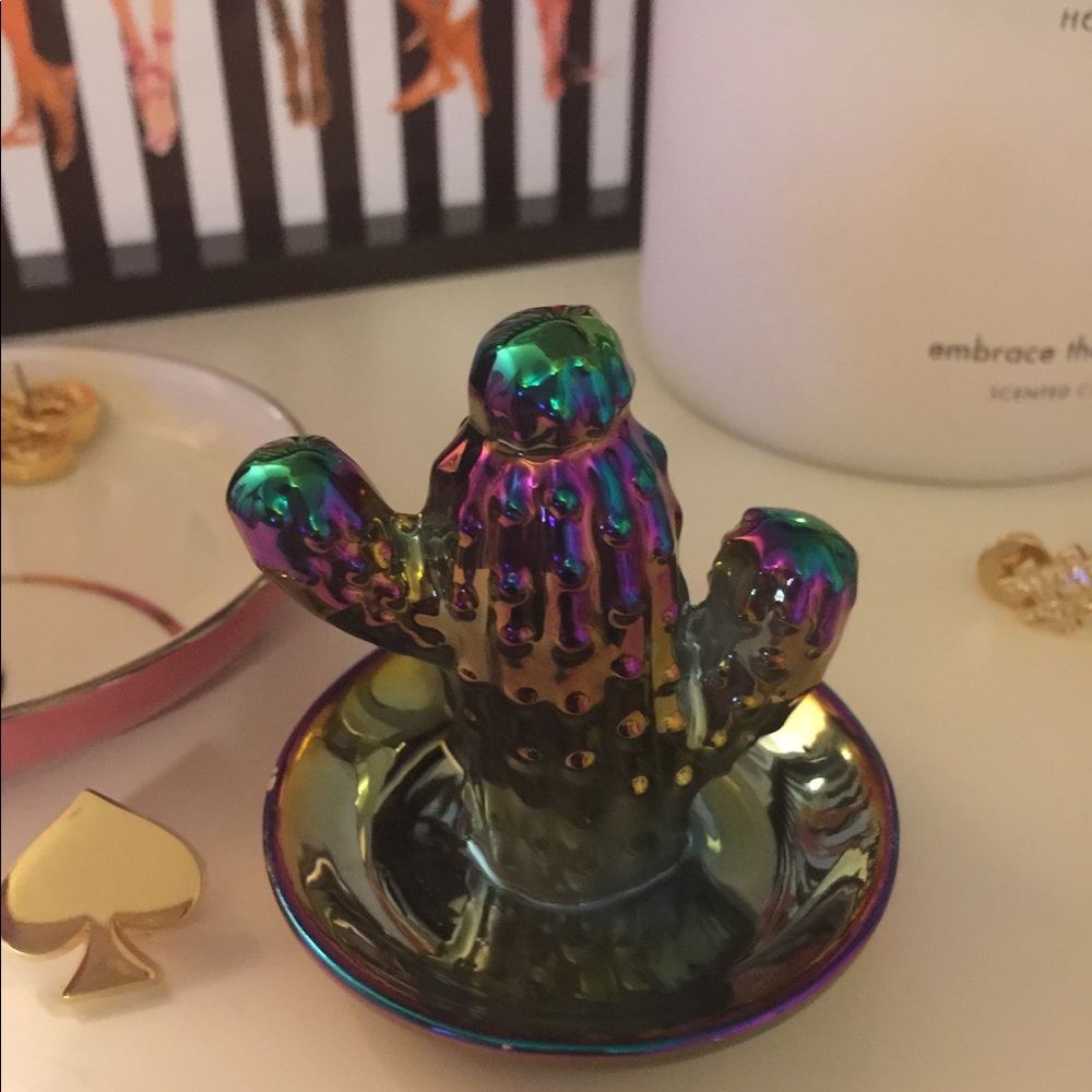 Petrol dish for your Henri Bendel and Kate spade.